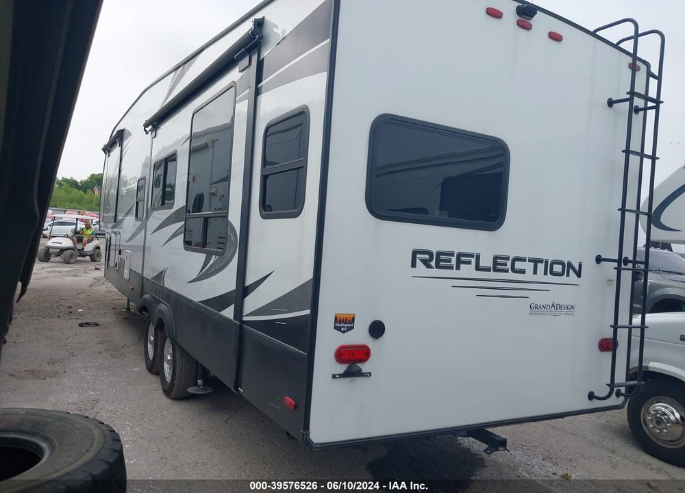 2022 GRAND DESIGN REFLECTION VIN: 573FR3628N9921274