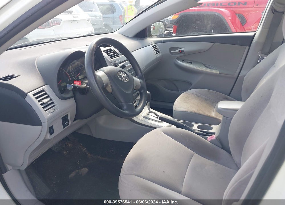 2011 TOYOTA COROLLA LE VIN: JTDBU4EE7BJ099583