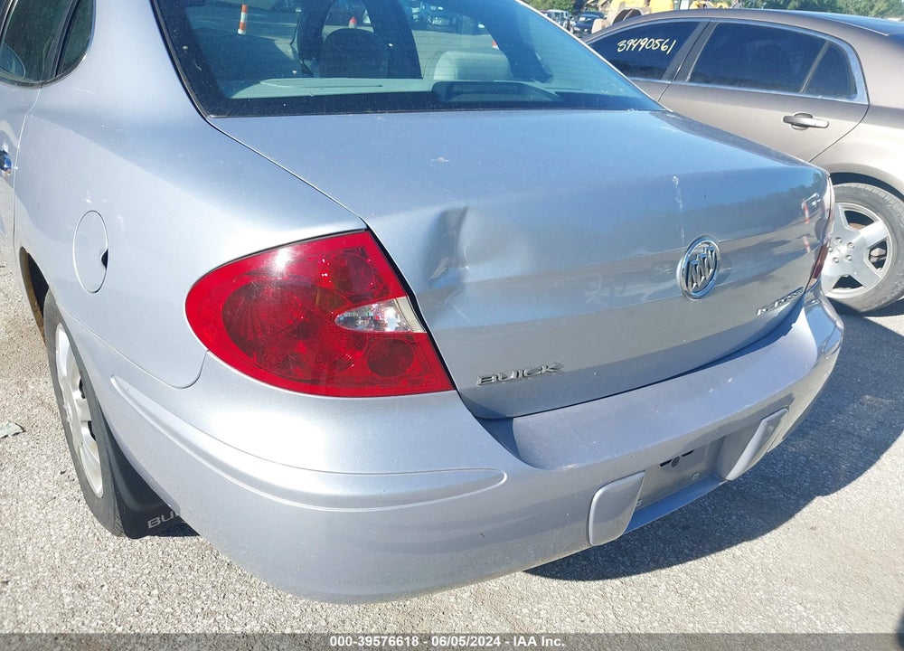 2005 BUICK LACROSSE CX VIN: 2G4WC532X51327492