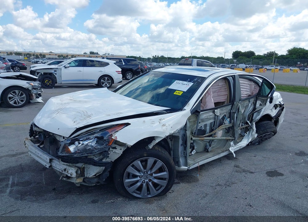 2011 HONDA ACCORD 2.4 EX-L VIN: 1HGCP2F82BA053153
