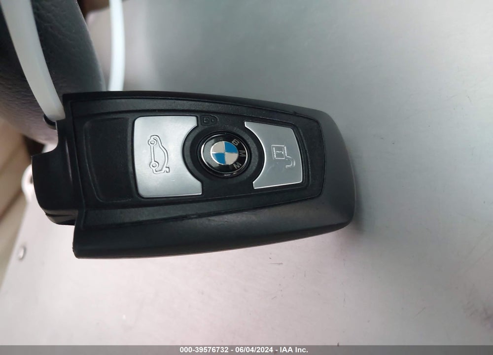 2015 BMW 328I VIN: WBA3A5G56FNS90648