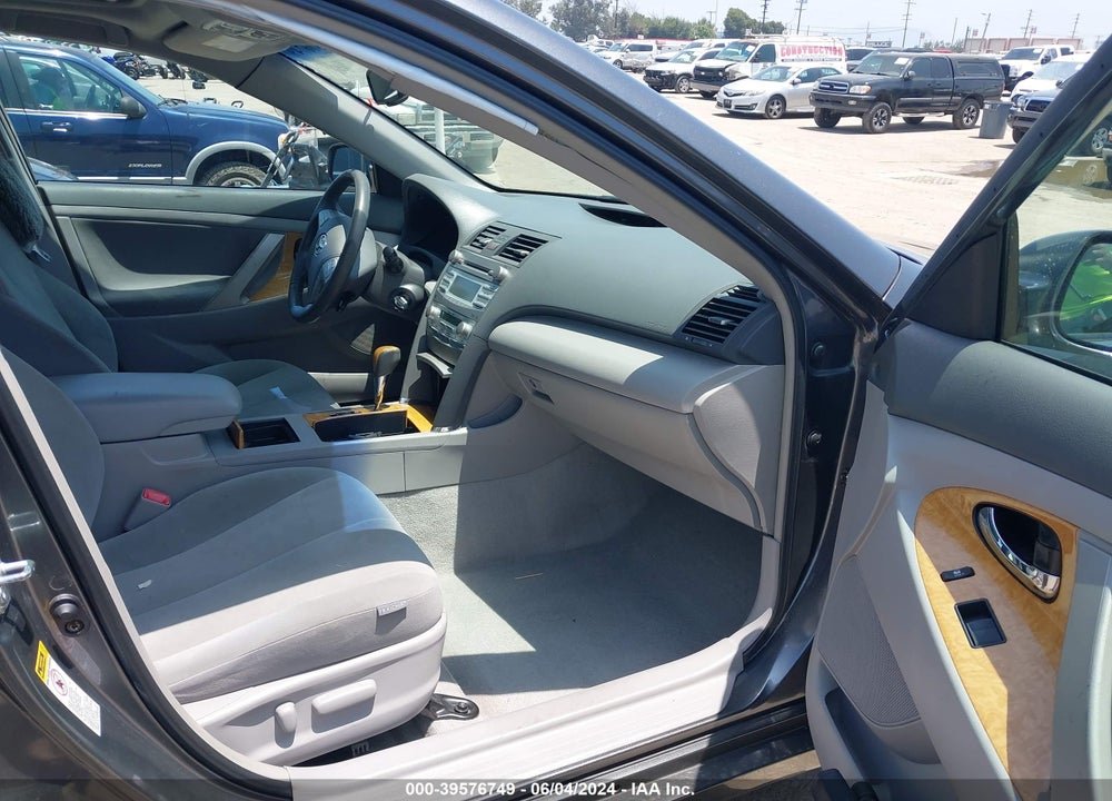 2007 TOYOTA CAMRY XLE VIN: 4T1BE46KX7U041521