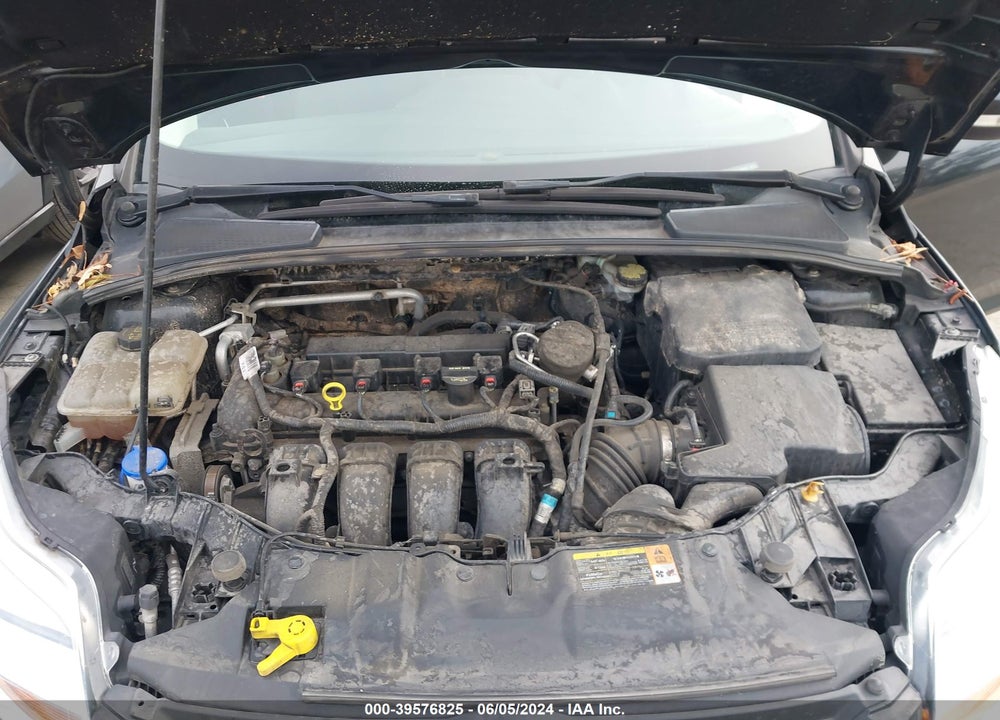 2014 FORD FOCUS SE VIN: 1FADP3K2XEL258986
