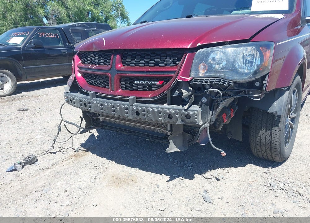 2018 DODGE GRAND CARAVAN GT VIN: 2C4RDGEG8JR240043