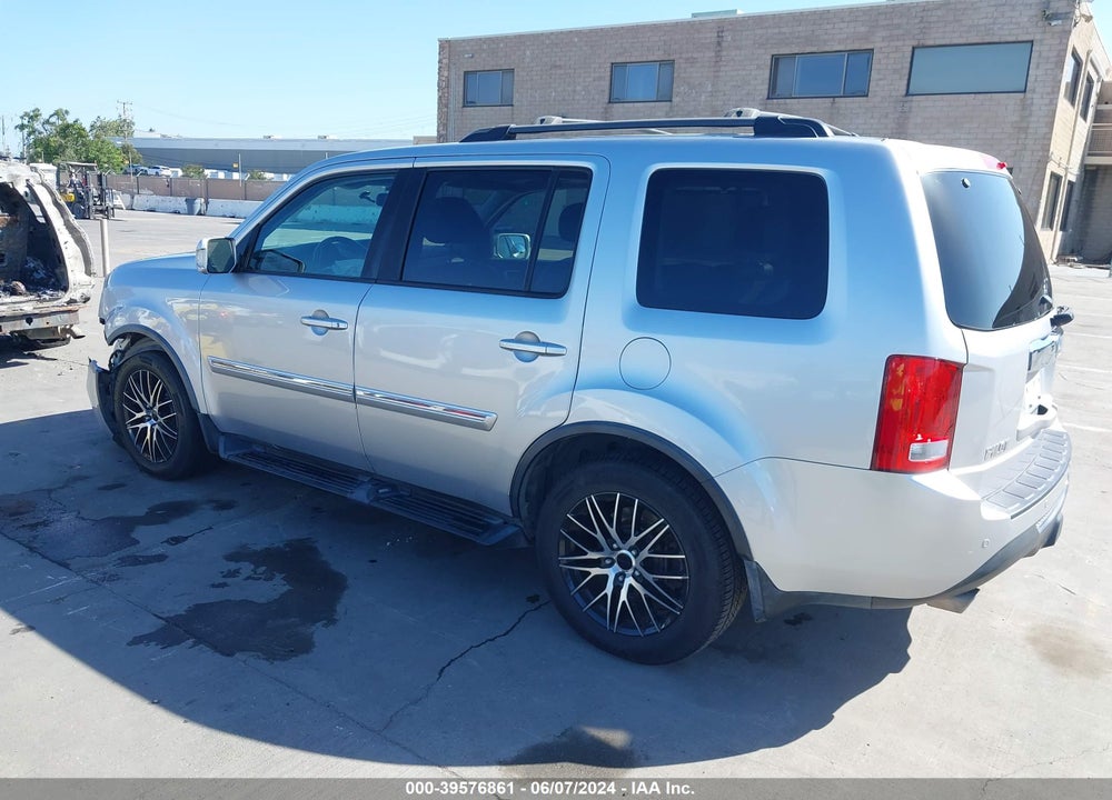 2013 HONDA PILOT TOURING VIN: 5FNYF4H9XDB048415