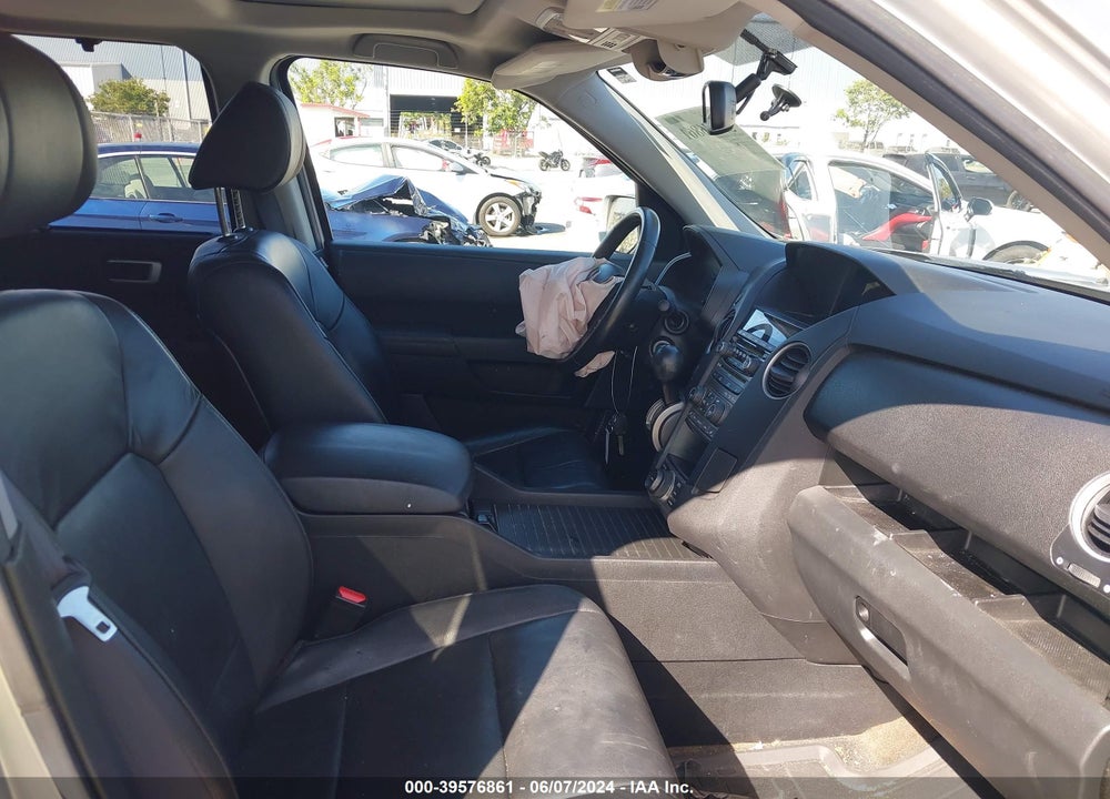 2013 HONDA PILOT TOURING VIN: 5FNYF4H9XDB048415