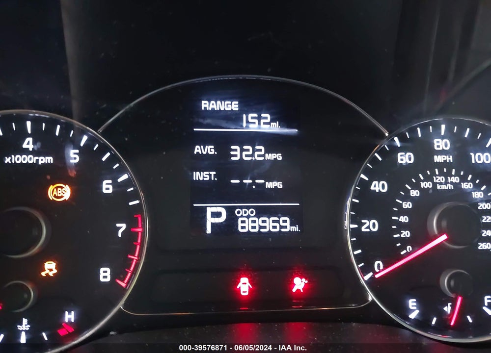 2016 KIA FORTE LX VIN: KNAFX4A65G5477257