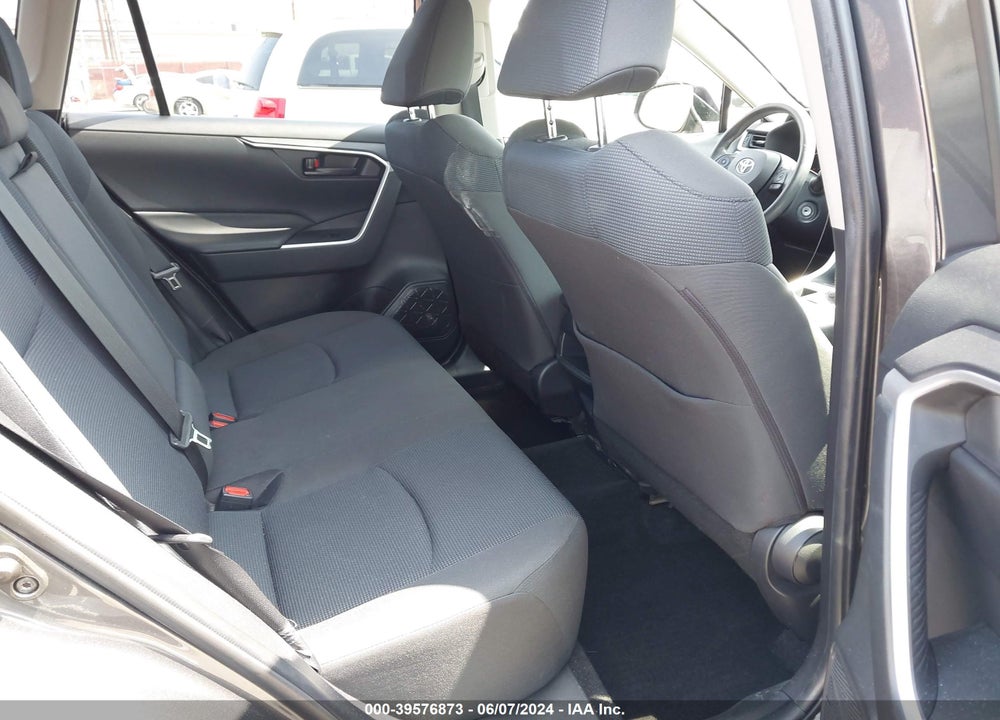 2019 TOYOTA RAV4 LE VIN: JTMF1RFV0KJ004867