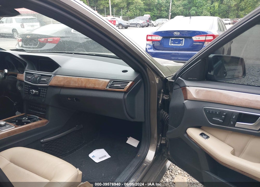 2013 MERCEDES-BENZ E 350 4MATIC VIN: WDDHF8JB8DA724282