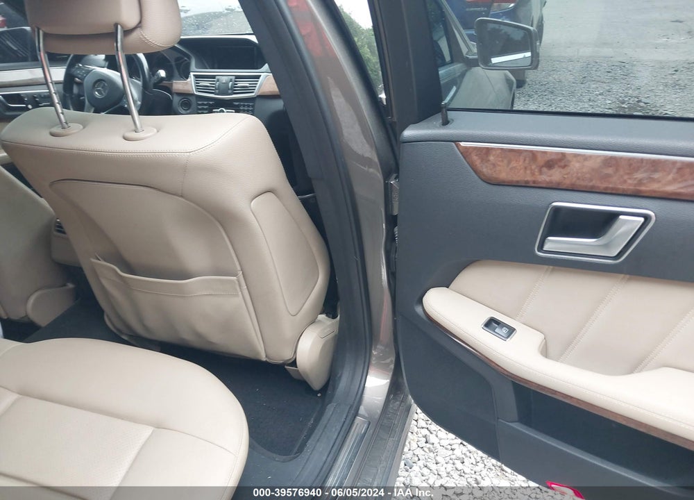 2013 MERCEDES-BENZ E 350 4MATIC VIN: WDDHF8JB8DA724282