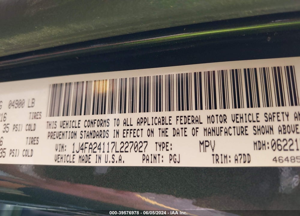 2007 JEEP WRANGLER X VIN: 1J4FA24117L227027