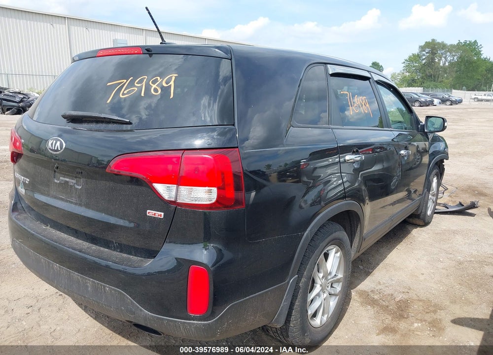 2014 KIA SORENTO LX VIN: 5XYKT3A65EG449406