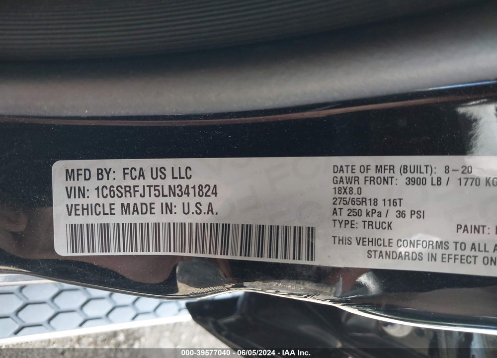 2020 RAM 1500 LAIE  4X4 5'7 BOX VIN: 1C6SRFJT5LN341824