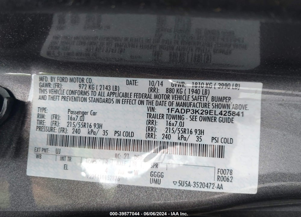 2014 FORD FOCUS SE VIN: 1FADP3K29EL425841