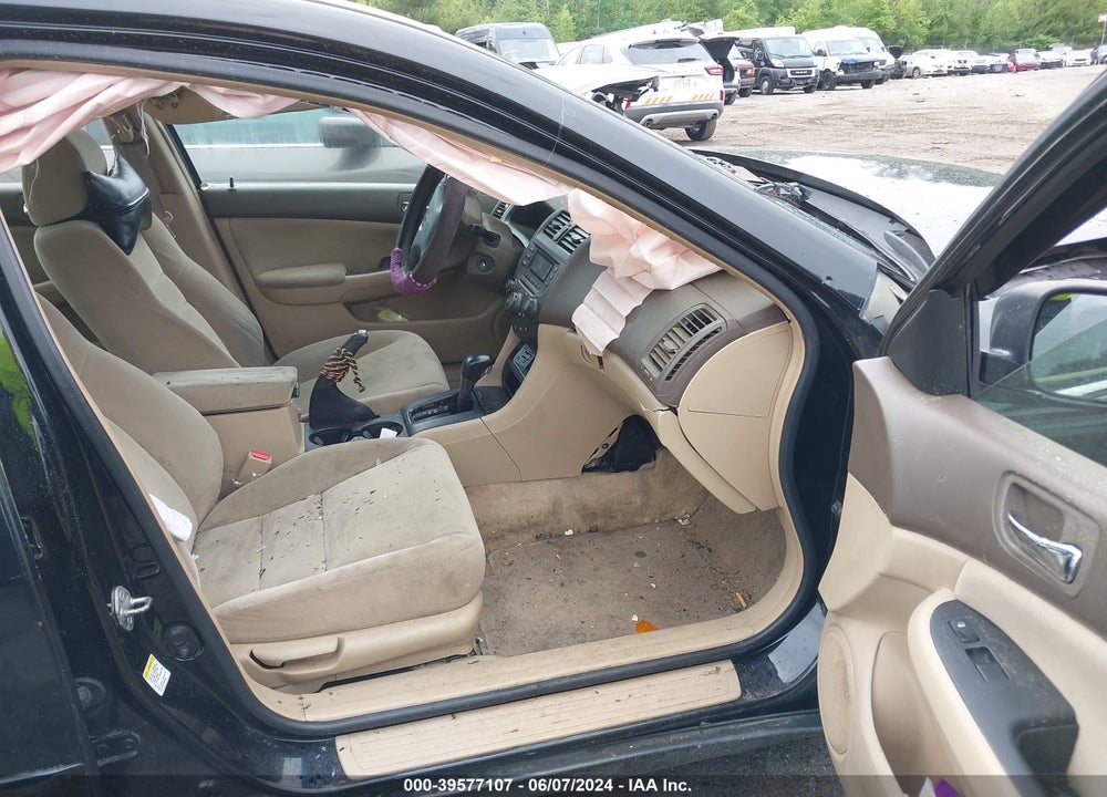 2007 HONDA ACCORD 2.4 LX VIN: 1HGCM56427A160458