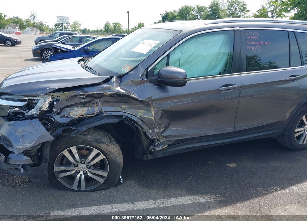 2017 HONDA PILOT EX-L VIN: 5FNYF6H55HB063015