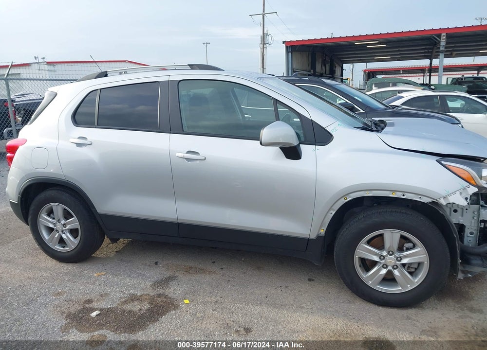 2022 CHEVROLET TRAX AWD LT VIN: KL7CJPSM6NB559337