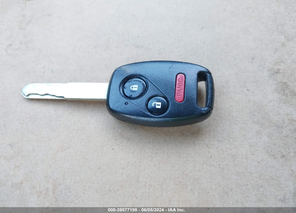 2011 HONDA FIT SPORT VIN: JHMGE8H52BC027439