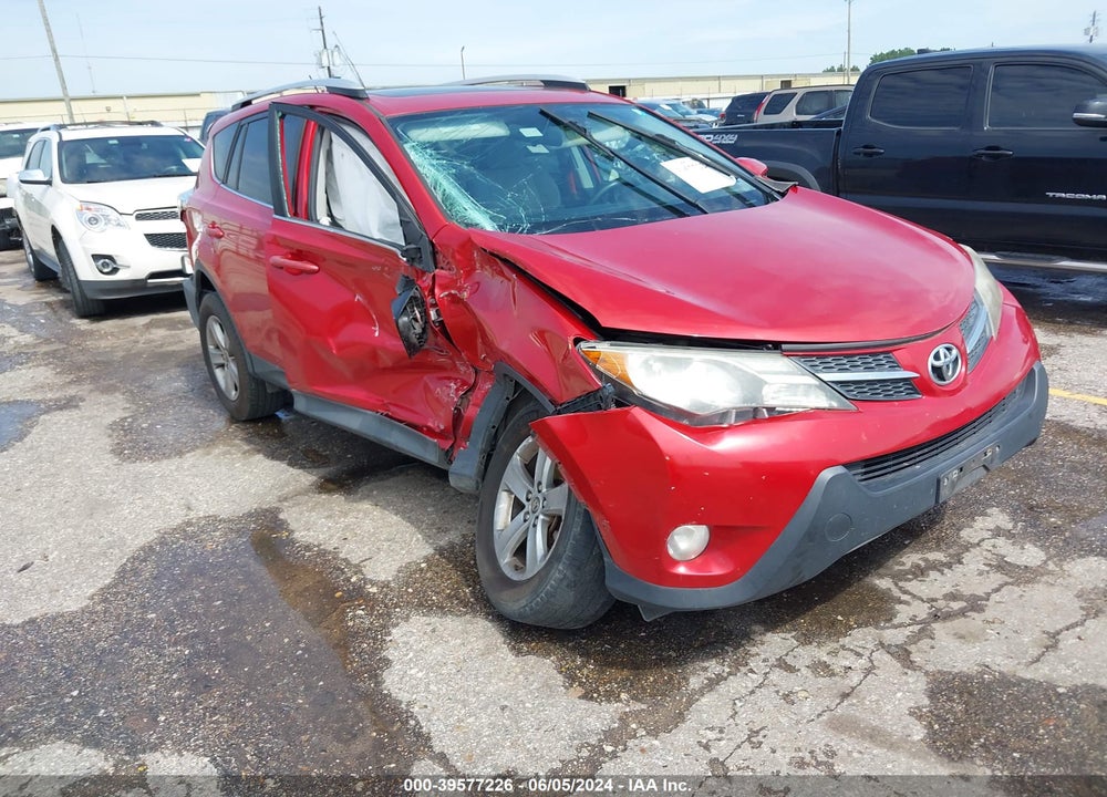 2015 TOYOTA RAV4 XLE VIN: 2T3WFREV4FW158377