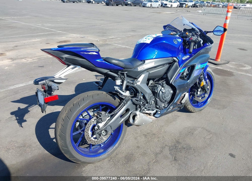 2024 YAMAHA YZFR7 VIN: JYARM38E9RA009862