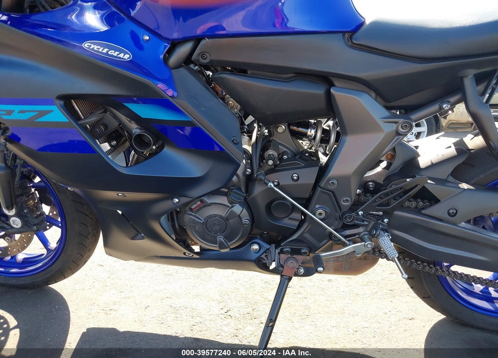 2024 YAMAHA YZFR7 VIN: JYARM38E9RA009862