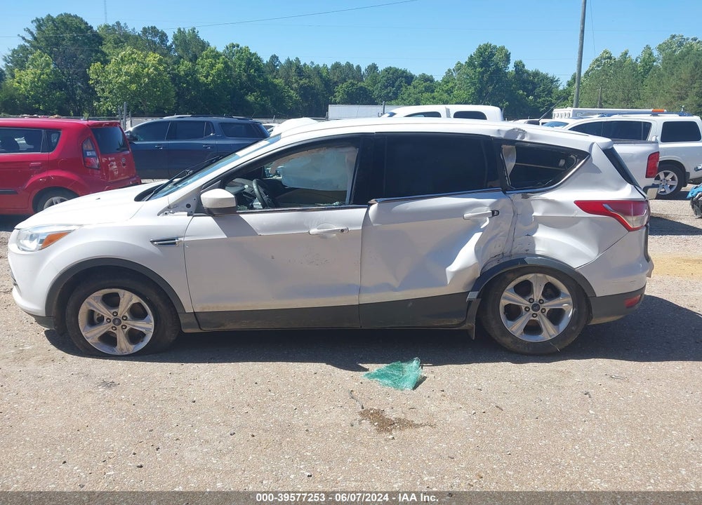 2016 FORD ESCAPE SE VIN: 1FMCU0G79GUC19736