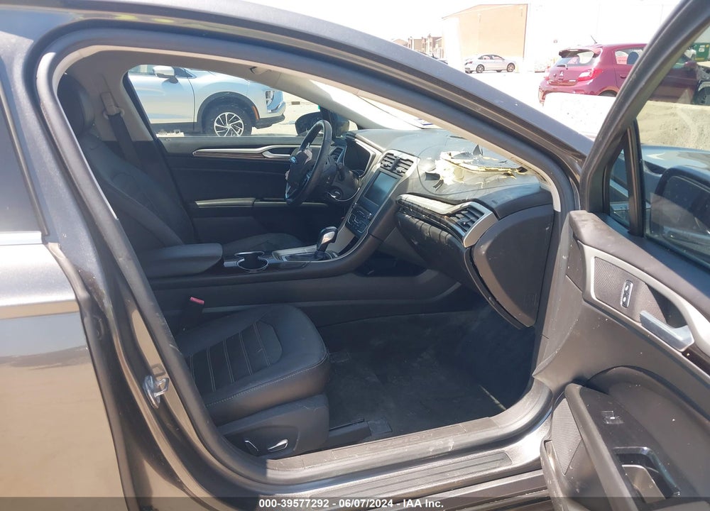 2016 FORD FUSION SE VIN: 3FA6P0HD5GR109387