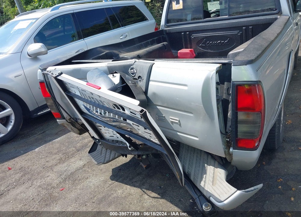 2003 NISSAN FRONTIER XE VIN: 1N6DD26TX3C461452
