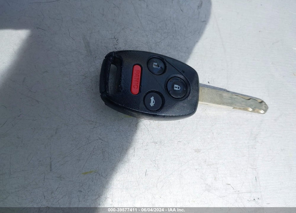 2005 HONDA ACCORD 3.0 EX VIN: 1HGCM66565A074002