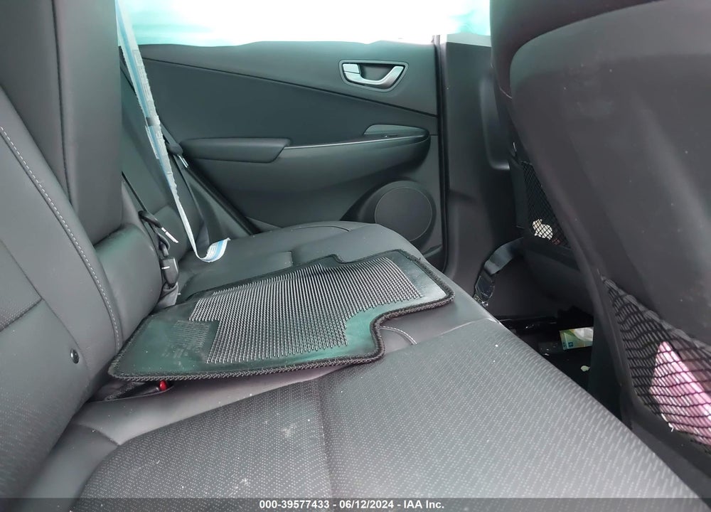 2021 HYUNDAI KONA LIMITED VIN: KM8K33A57MU608796