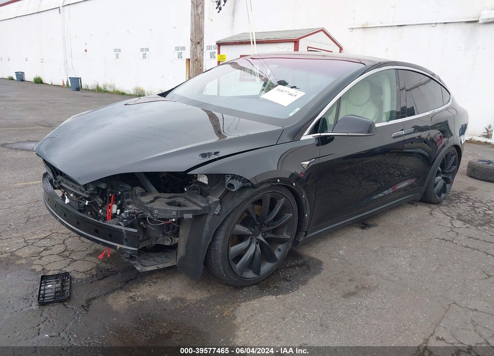 2018 TESLA MODEL X 100D/75D/P100D VIN: 5YJXCDE23JF133667