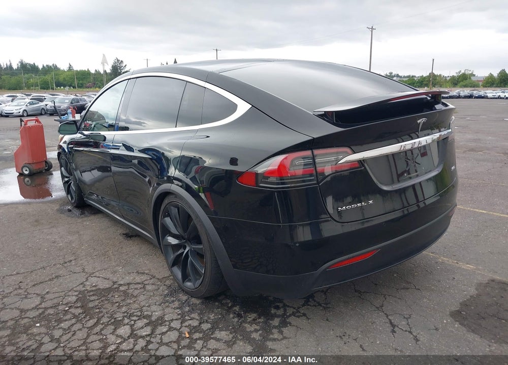 2018 TESLA MODEL X 100D/75D/P100D VIN: 5YJXCDE23JF133667