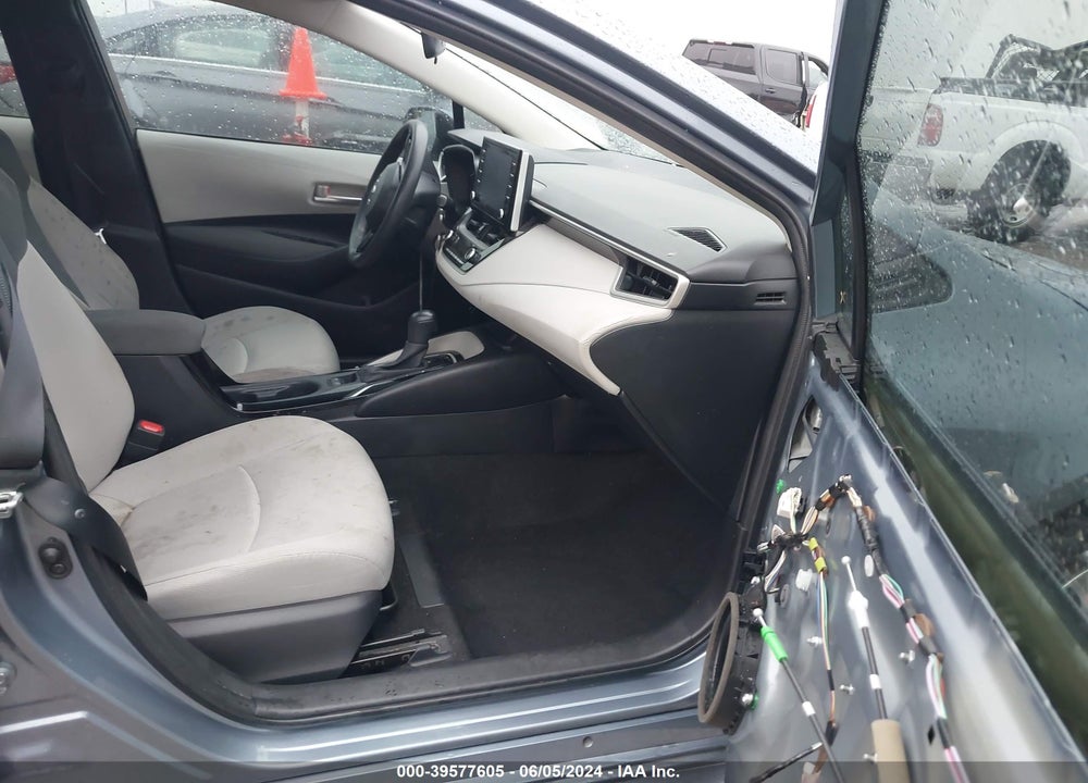 2020 TOYOTA COROLLA LE VIN: JTDEPRAE8LJ107778