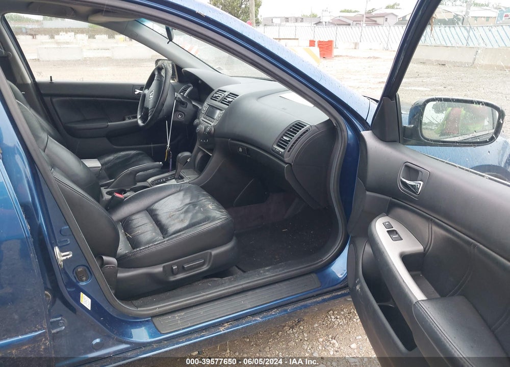 2006 HONDA ACCORD 3.0 EX VIN: 1HGCM66566A044743