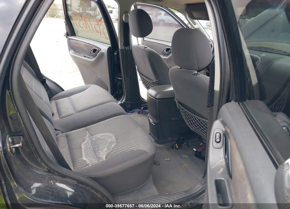 2004 FORD ESCAPE XLT VIN: 1FMYU03134KB38150