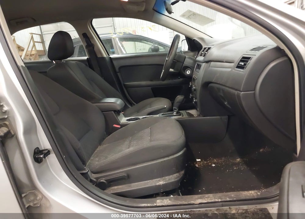 2010 FORD FUSION SE VIN: 3FAHP0HA3AR368580