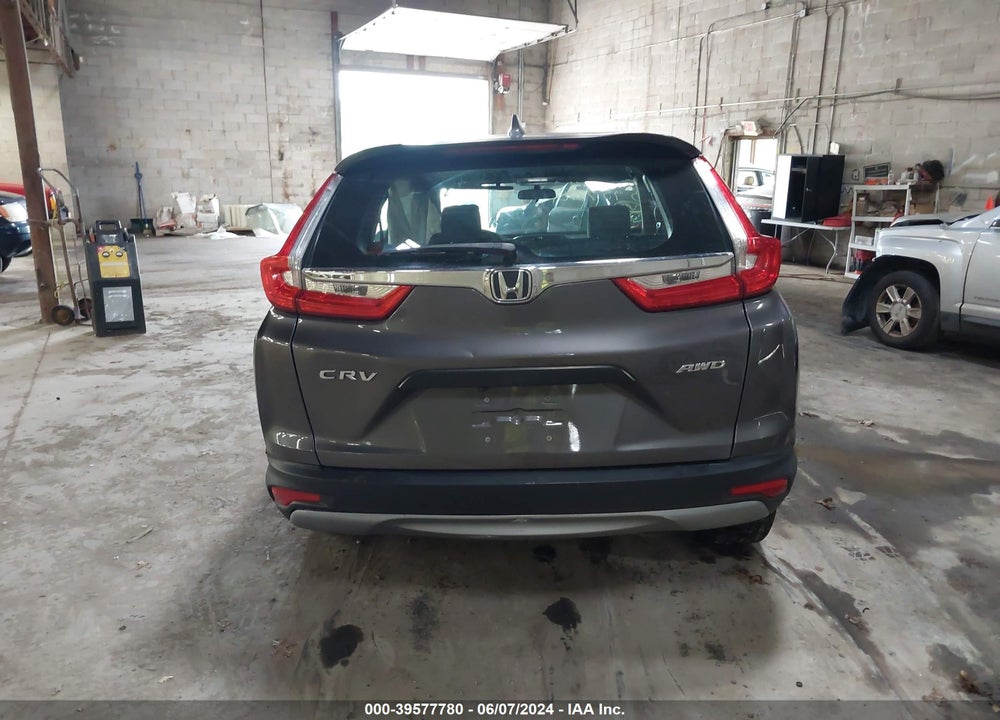 2019 HONDA CR-V LX VIN: 2HKRW6H30KH226875