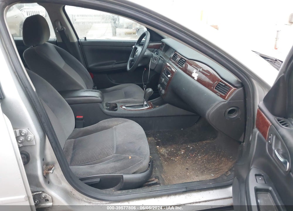2011 CHEVROLET IMPALA LS VIN: 2G1WF5EK5B1261737