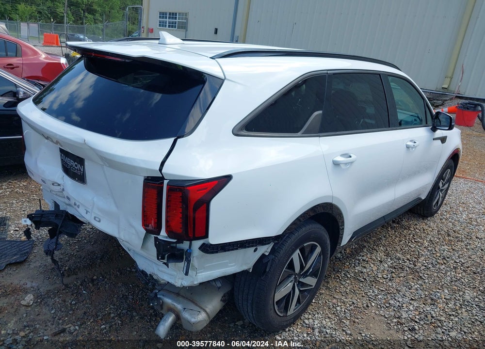2022 KIA SORENTO S VIN: 5XYRL4LC8NG147633
