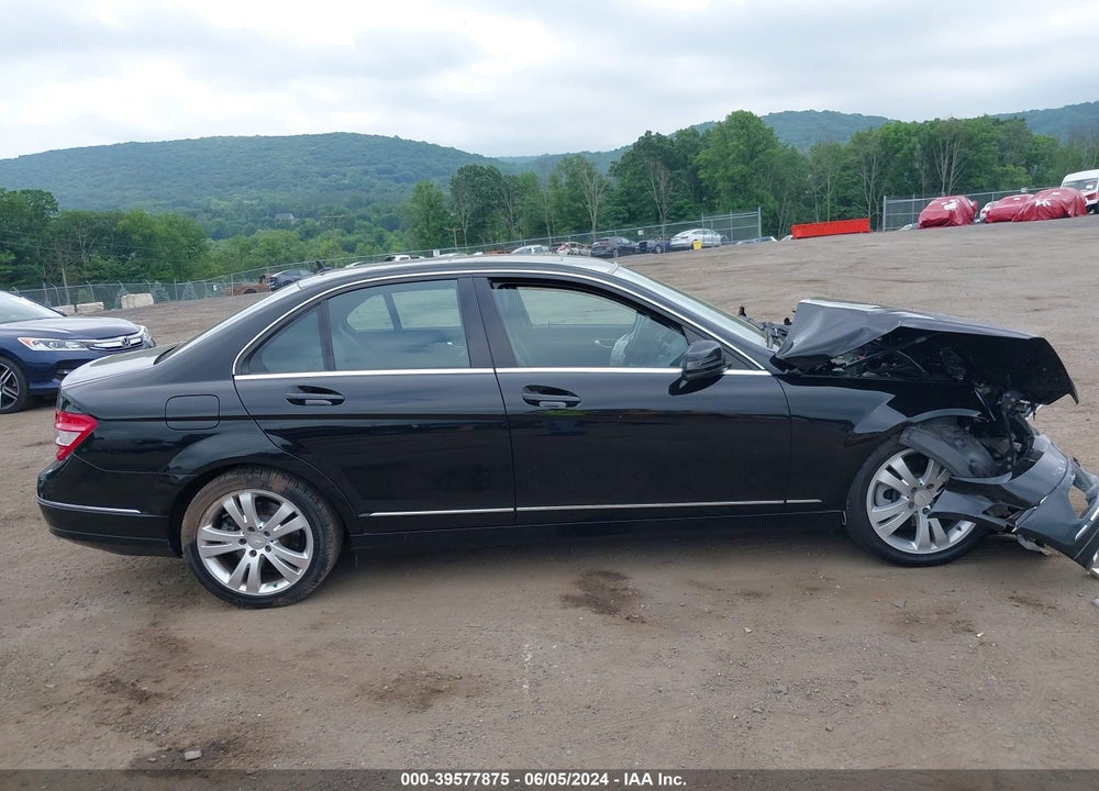 2011 MERCEDES-BENZ C 300 LUXURY 4MATIC/SPORT 4MATIC VIN: WDDGF8BB7BR169768