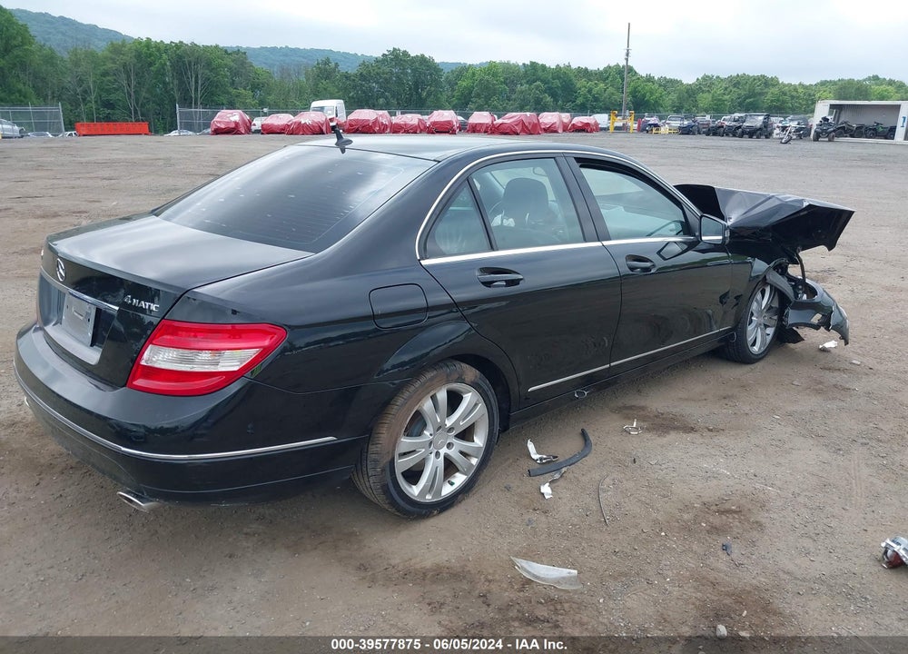 2011 MERCEDES-BENZ C 300 LUXURY 4MATIC/SPORT 4MATIC VIN: WDDGF8BB7BR169768