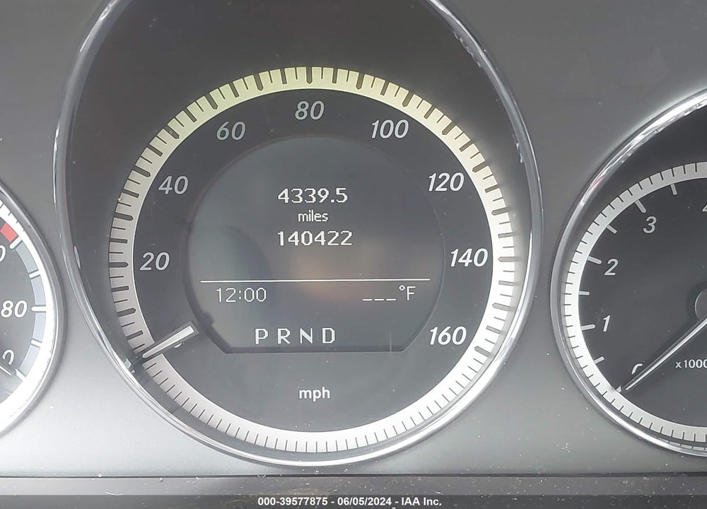 2011 MERCEDES-BENZ C 300 LUXURY 4MATIC/SPORT 4MATIC VIN: WDDGF8BB7BR169768