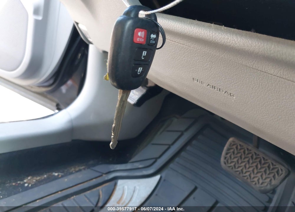 2013 TOYOTA CAMRY LE VIN: 4T1BF1FK0DU242271
