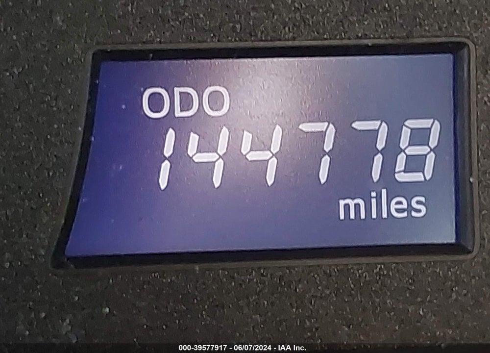 2013 TOYOTA CAMRY LE VIN: 4T1BF1FK0DU242271