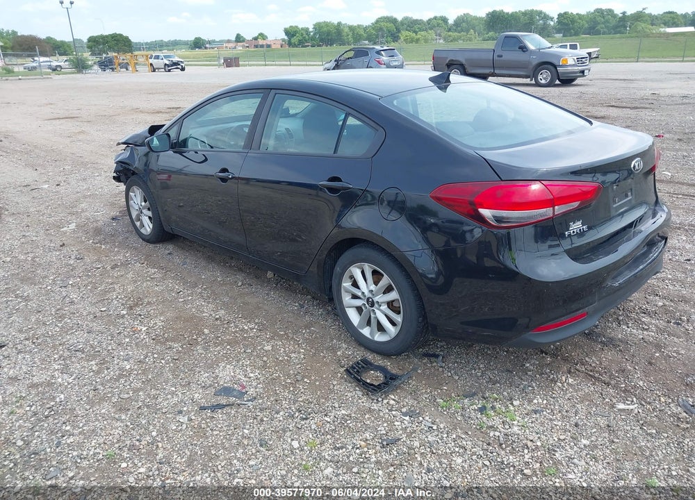 2017 KIA FORTE LX VIN: 3KPFL4A76HE131053