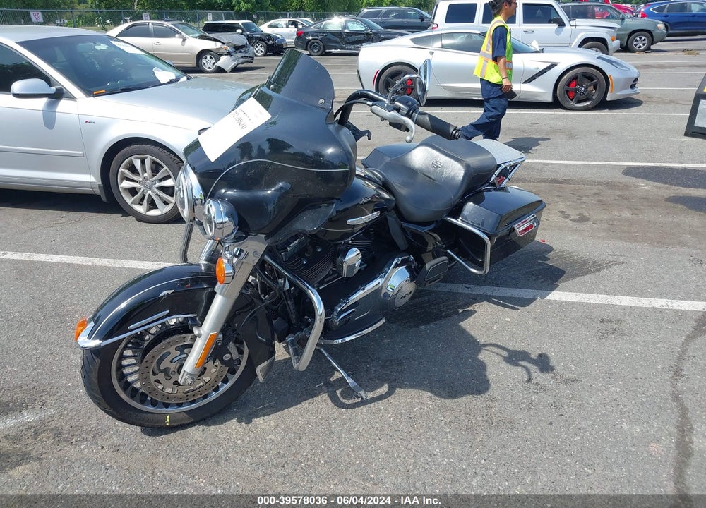 2013 HARLEY-DAVIDSON FLHTK ELECTRA GLIDE ULTRA LTD VIN: 1HD1KEM1XDB690394