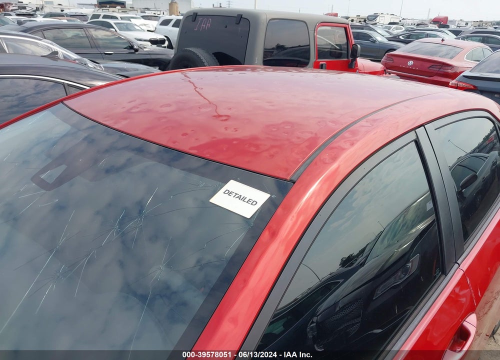 2019 TOYOTA COROLLA LE VIN: 5YFBURHE6KP943228
