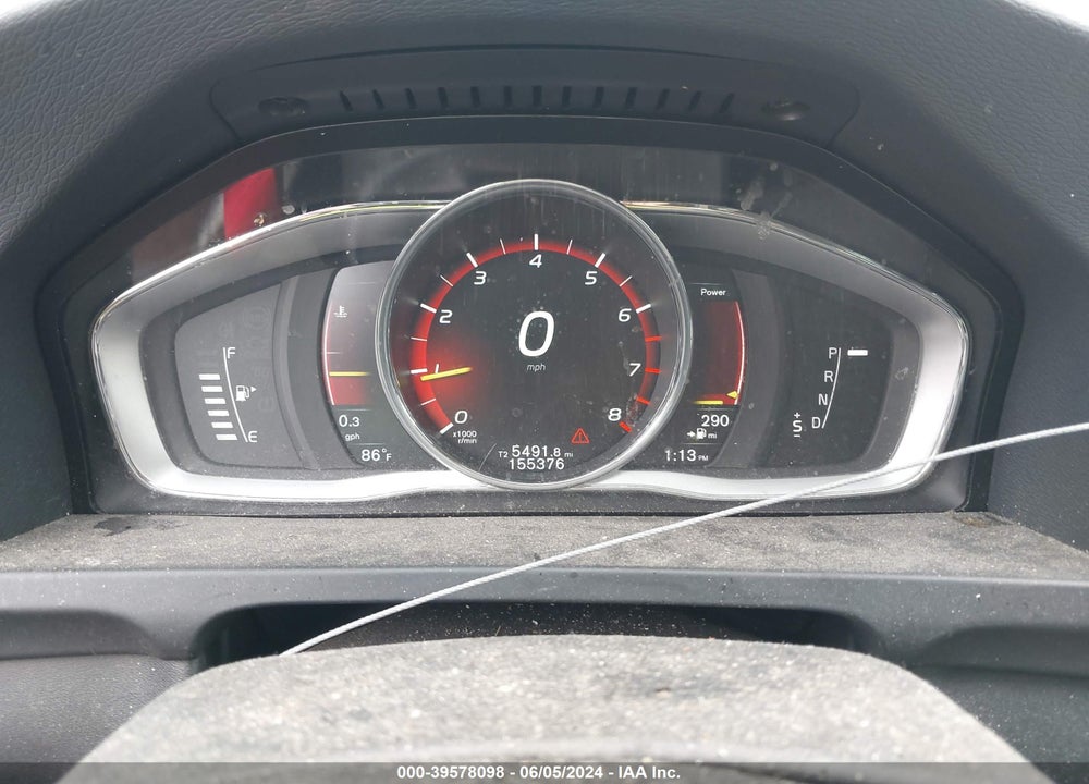 2017 VOLVO V60 VIN: YV140MEK7H1372051