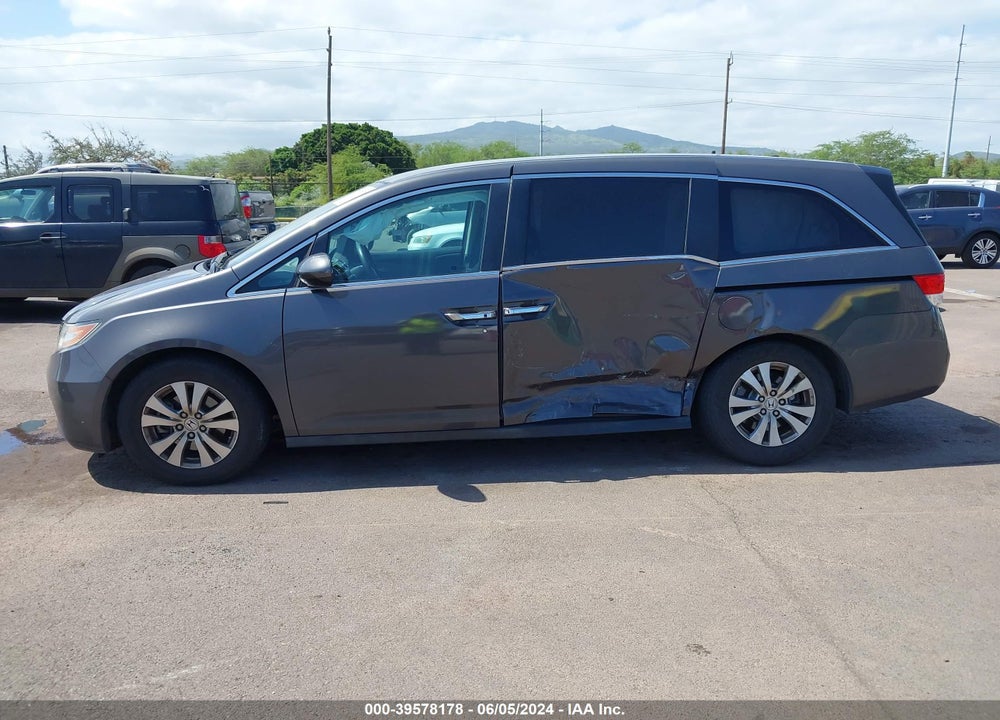 2016 HONDA ODYSSEY SE VIN: 5FNRL5H32GB145112