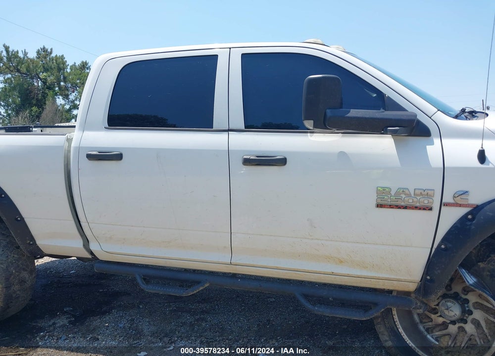 2014 RAM 2500 TRADESMAN VIN: 3C6UR5CLXEG156681